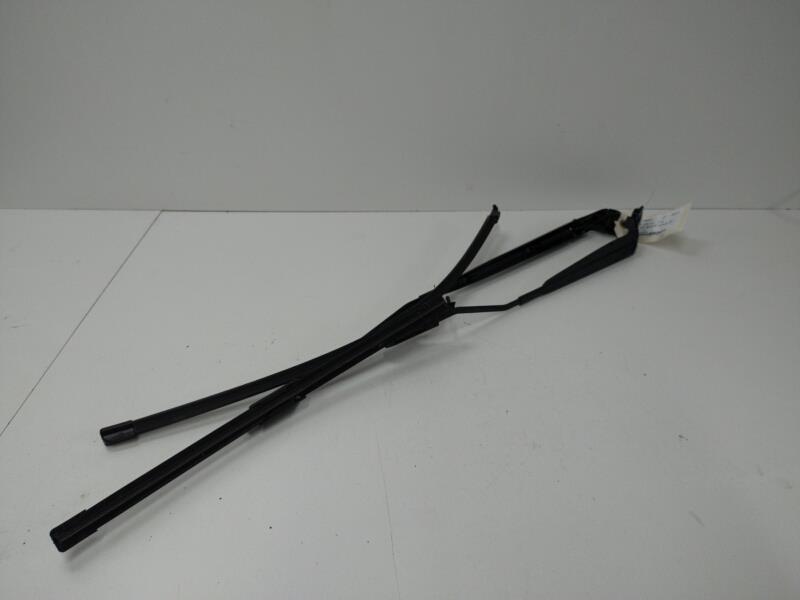 Braccio tergicristallo anteriore CITROEN C4 CACTUS Diésel - 1
