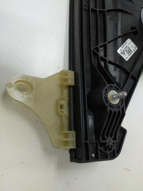 Alzacristalli manuale posteriore sinistro RENAULT CLIO 5 PHASE 1 Diésel - 1