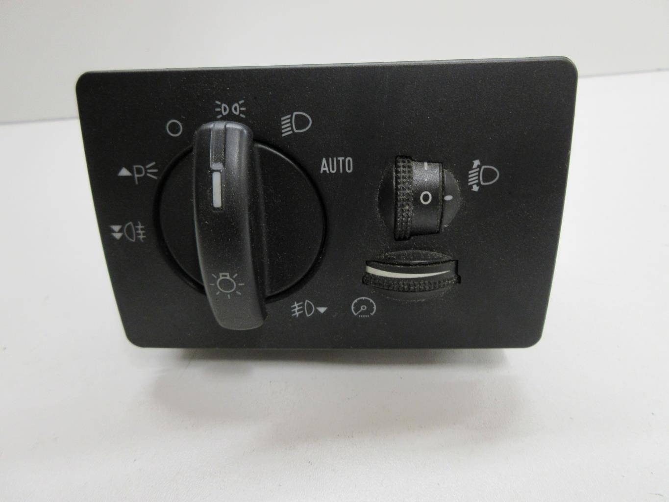 Commande de phare FORD FOCUS 2 PHASE 2 Diesel - 1