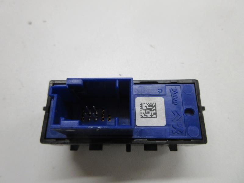 Botón/Interruptor PEUGEOT 208 1 PHASE 1 Diésel - 1
