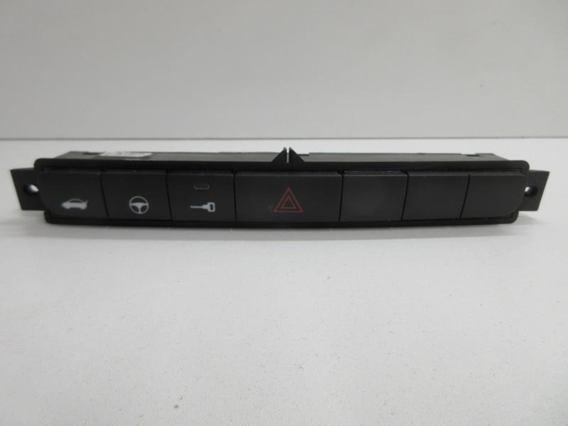 Interruttore luci emergenza FIAT GRANDE PUNTO Diésel - 1