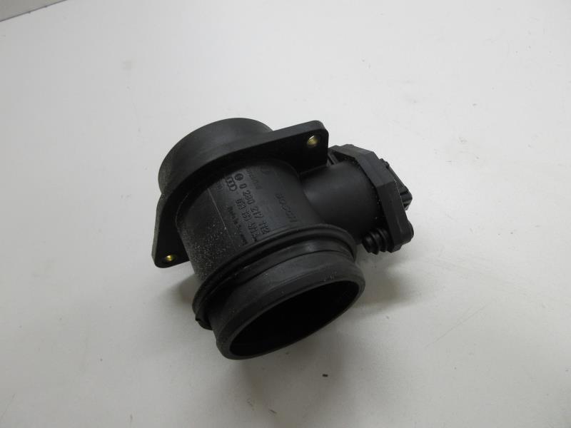 Debitmetre AUDI A4 1 PHASE 1 Essence - 1