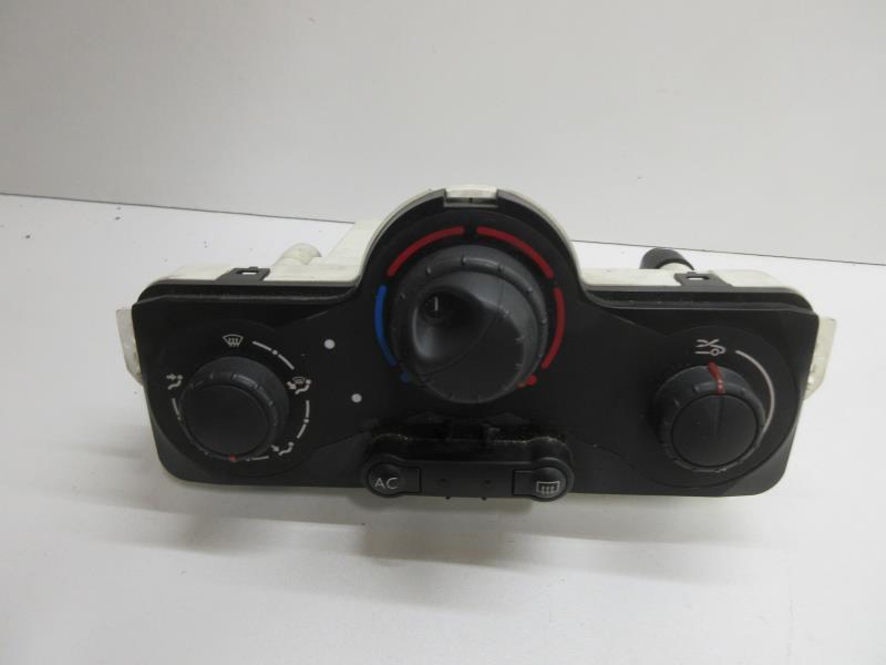 Commande chauffage RENAULT CLIO 3 PHASE 1 Diesel - 1