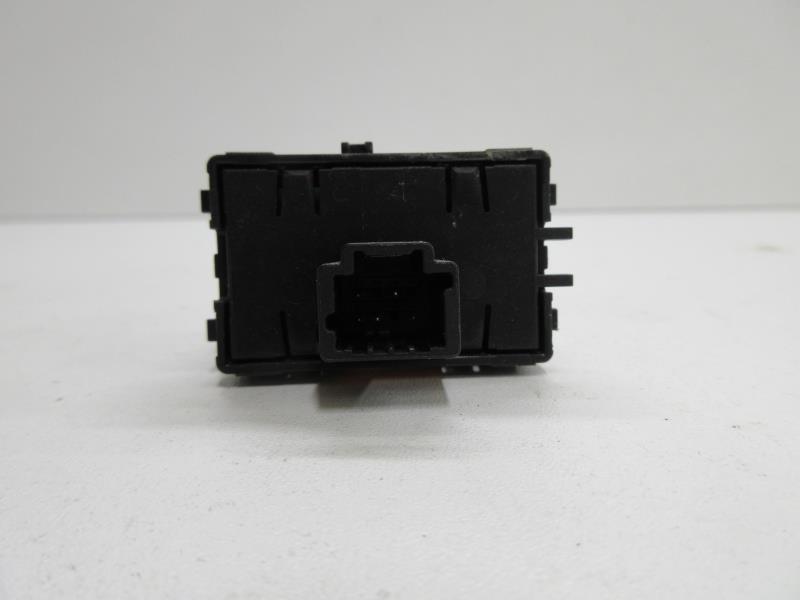 Commande degivrage lunette arriere DACIA DOKKER PHASE 2 Essence - 1