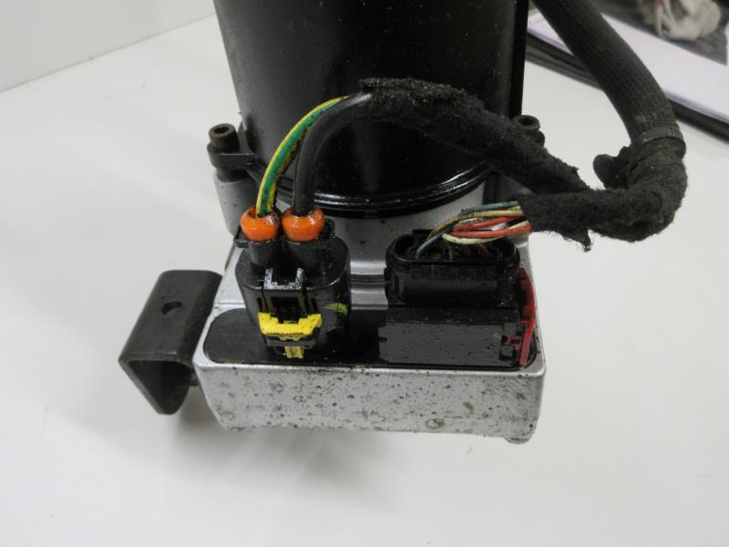 Pompe de direction CITROEN C4 1 PHASE 2 Diesel - 1