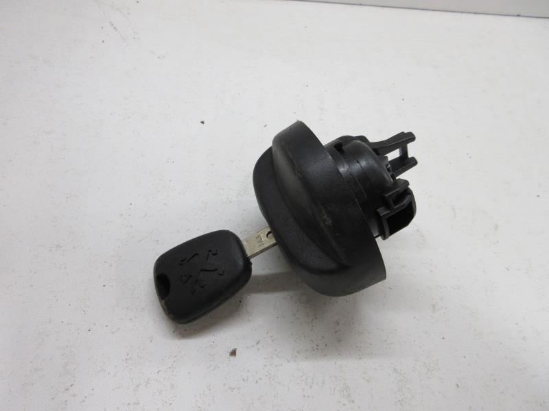 Bouchon de carburant PEUGEOT 207 PHASE 1 Diesel - 1
