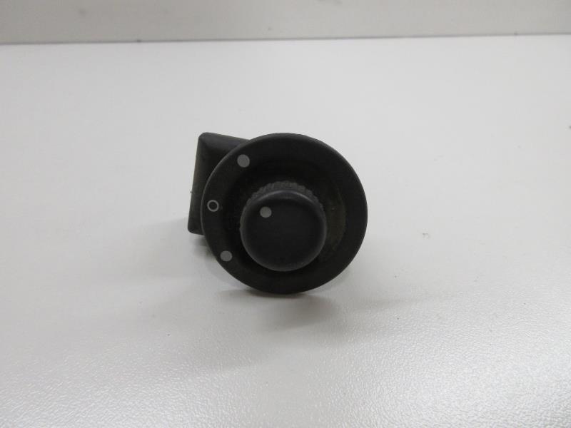 Commande retroviseurs RENAULT CLIO 3 PHASE 2 BREAK Diesel - 1