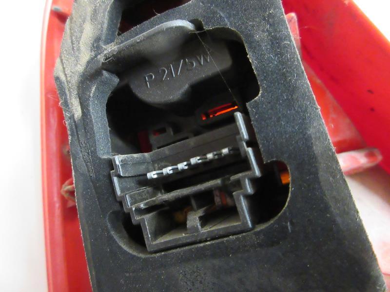 Fanale posteriore principale destro (luci) RENAULT CLIO 2 PHASE 1 Gasolina - 1