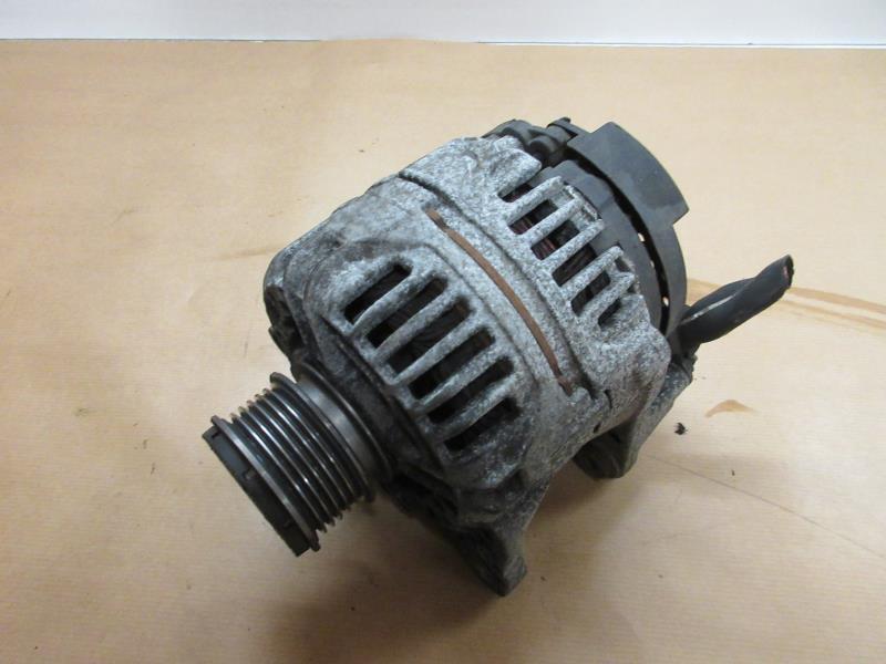Alternatore VOLKSWAGEN GOLF 4 Diésel - 1