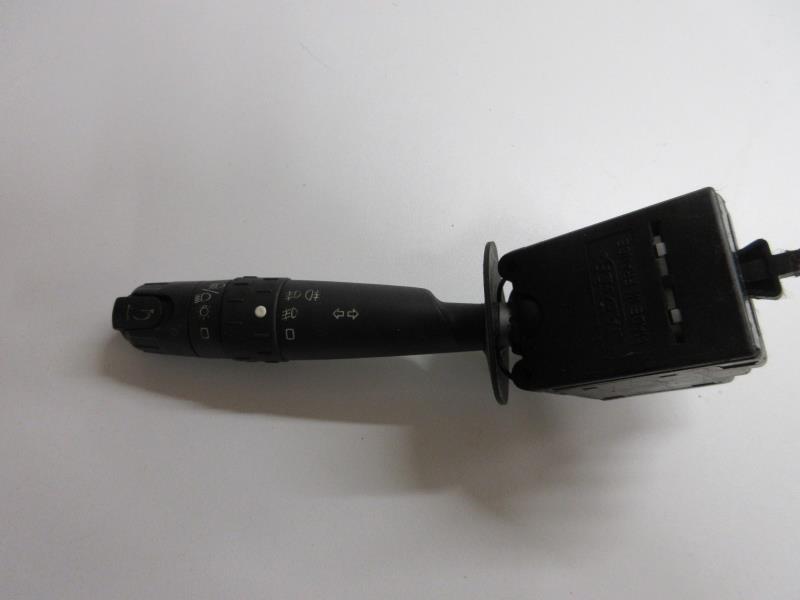 Commande de phare PEUGEOT 406 PHASE 1 Diesel - 1