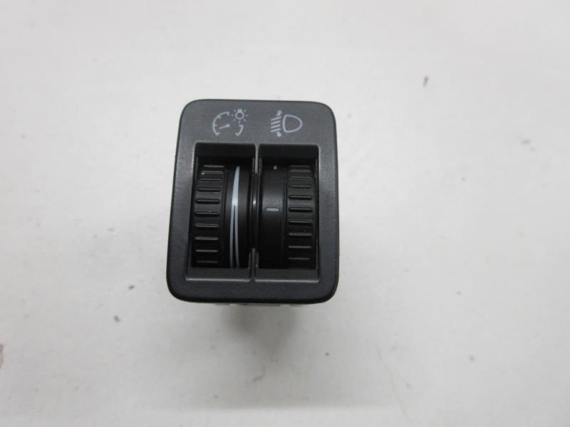 Commande de reglage hauteur de phare VOLKSWAGEN PASSAT 6 BREAK Diesel - 1