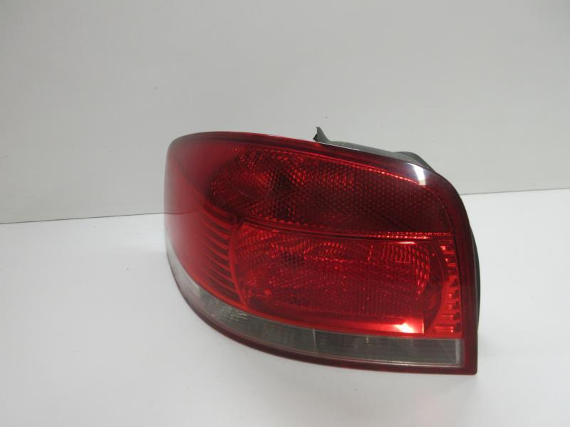 Fanale posteriore principale sinistro (luci) AUDI A3 2 PHASE 1 Diésel - 1