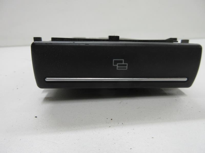 Vide poche avant droit AUDI A3 2 PHASE 1 Diesel - 1