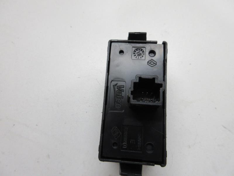 Bouton de warning DACIA SANDERO 2 PHASE 2 Essence - 1