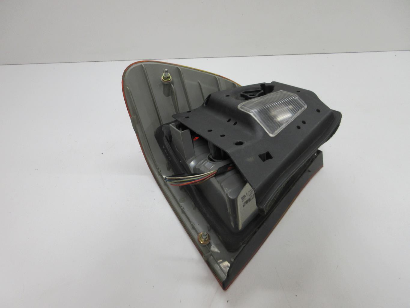Fanale posteriore principale destro (luci) BMW SERIE 3 E46 PHASE 2 Diésel - 1