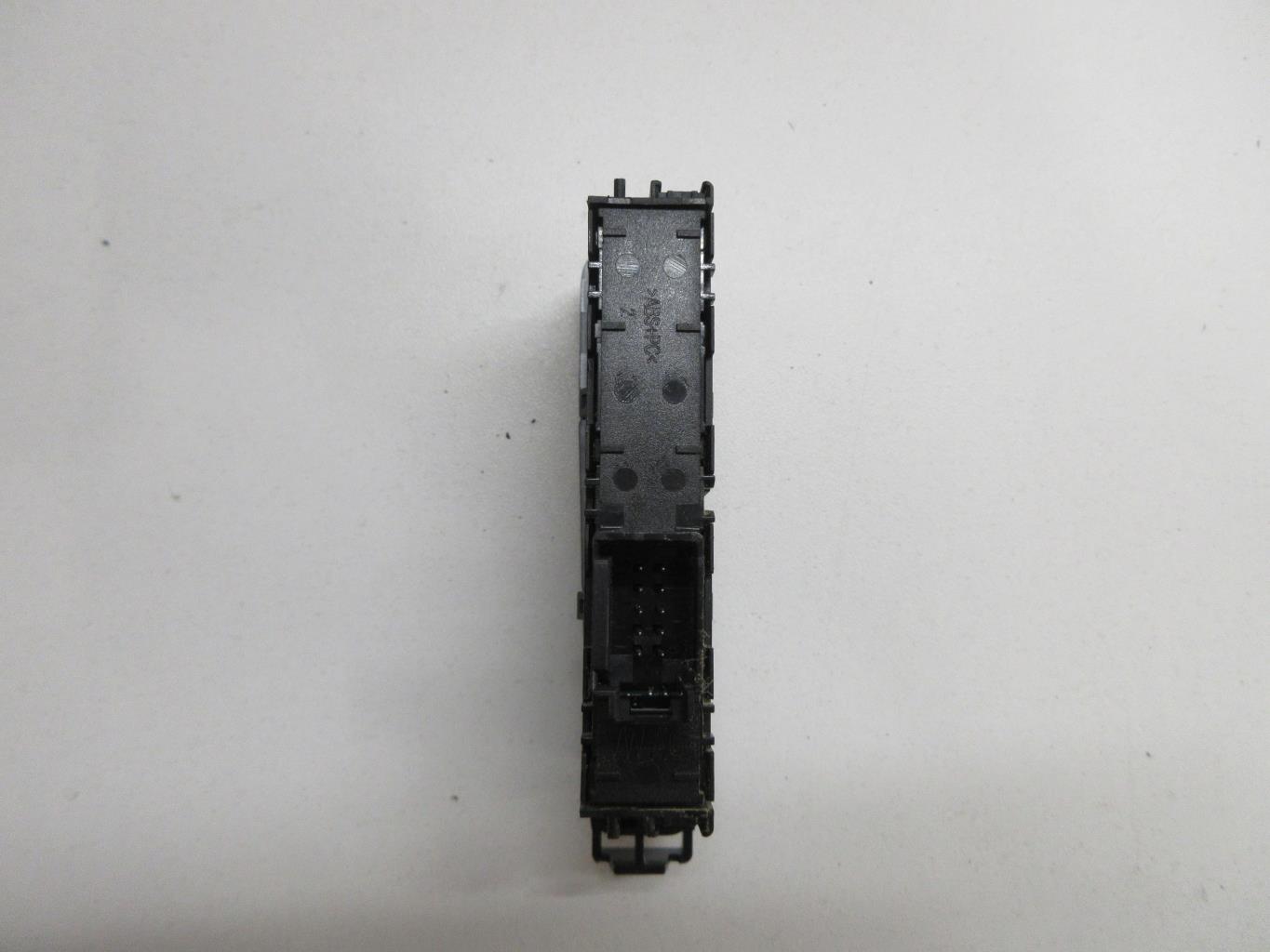 Commande radar de recul VOLKSWAGEN GOLF 7 PHASE 1 Essence - 1