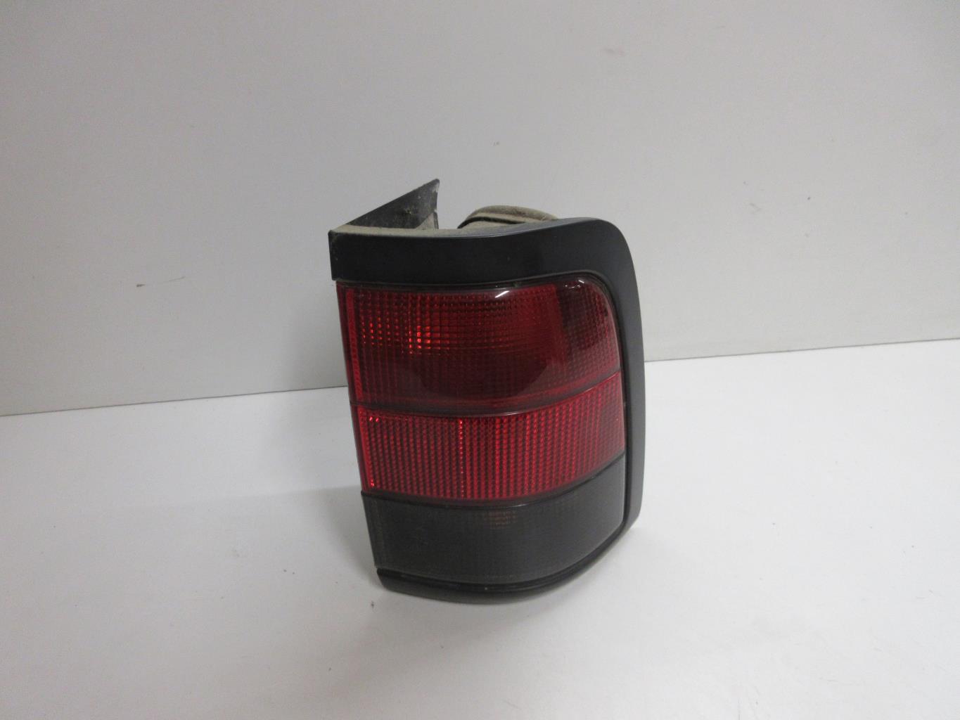 Fanale posteriore principale destro (luci) PEUGEOT 806 PHASE 1 Diésel - 1