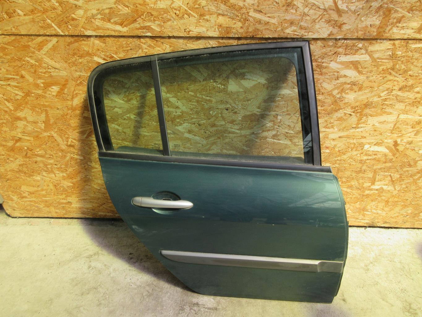 Puerta trasera derecha RENAULT MEGANE 2 PHASE 1 Diésel - 1
