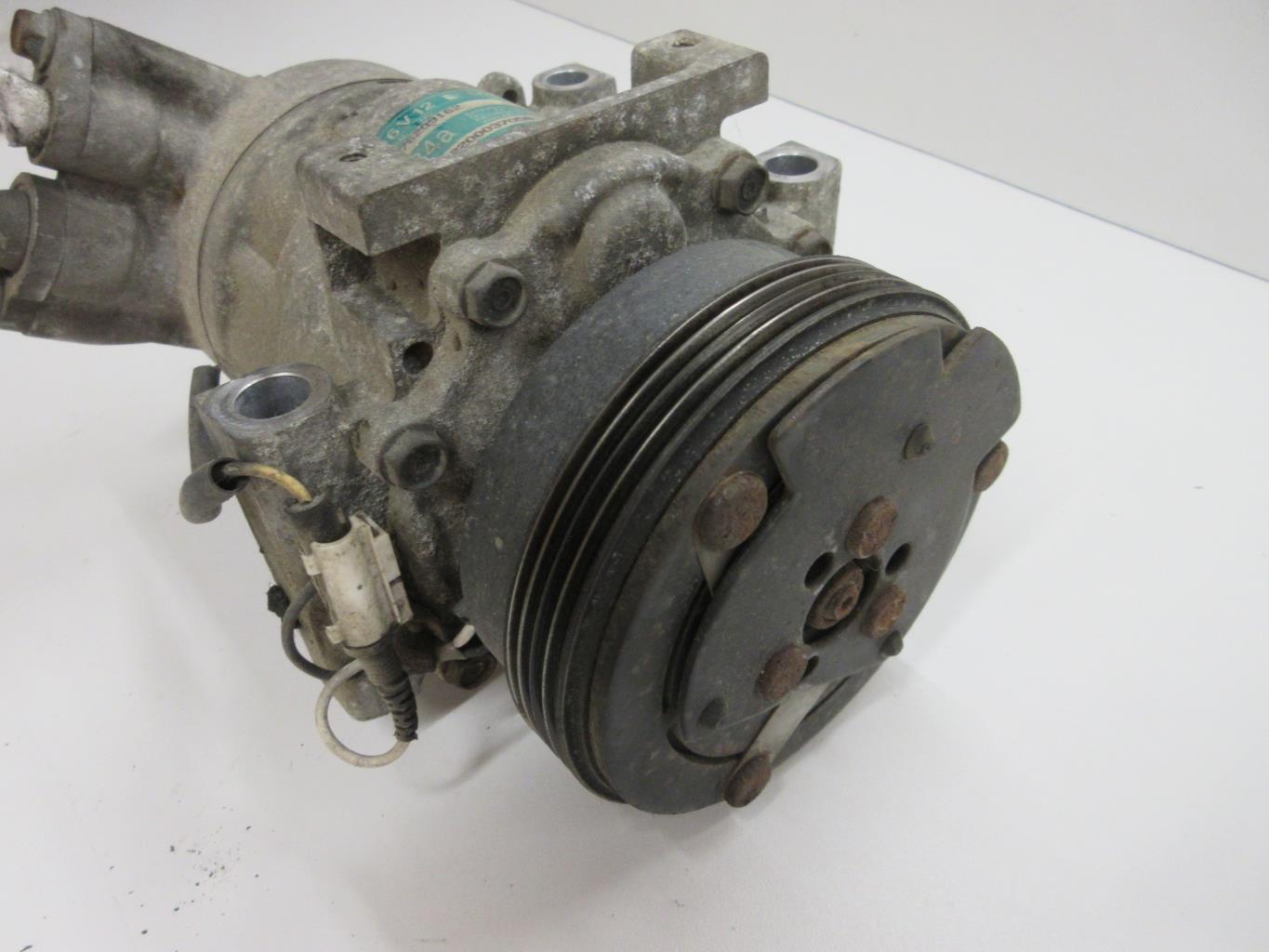 Compresseur clim RENAULT CLIO 2 PHASE 2 Essence - 1