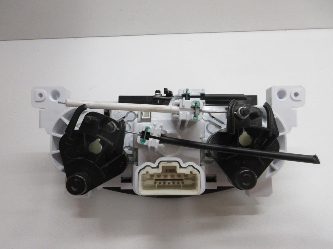 Commande chauffage DACIA SANDERO 2 PHASE 1 Essence - 1