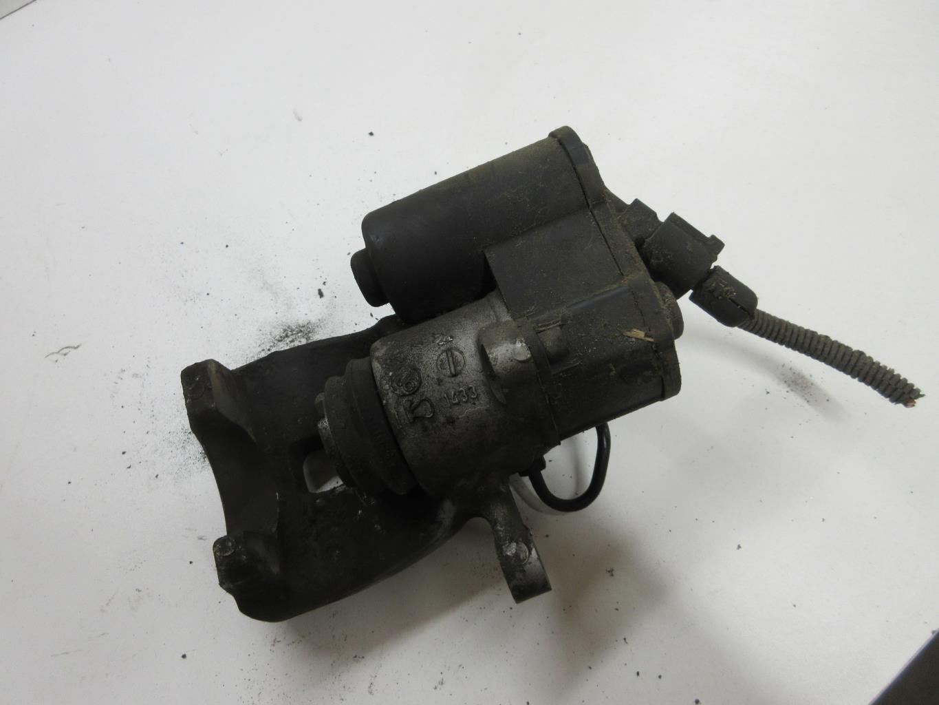 Pinza freni posteriore sinistra VOLKSWAGEN PASSAT 5 Diésel - 1
