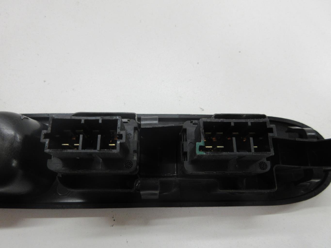 Interruttore lavacristalli anteriore sinistro PEUGEOT 307 PHASE 1 Diésel - 1