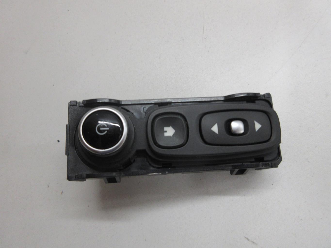 Commande GPS RENAULT CLIO 4 PHASE 1 Essence - 1
