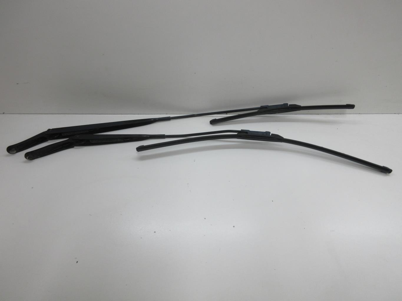 Braccio tergicristallo anteriore RENAULT LAGUNA 3 PHASE 1 Diésel - 1