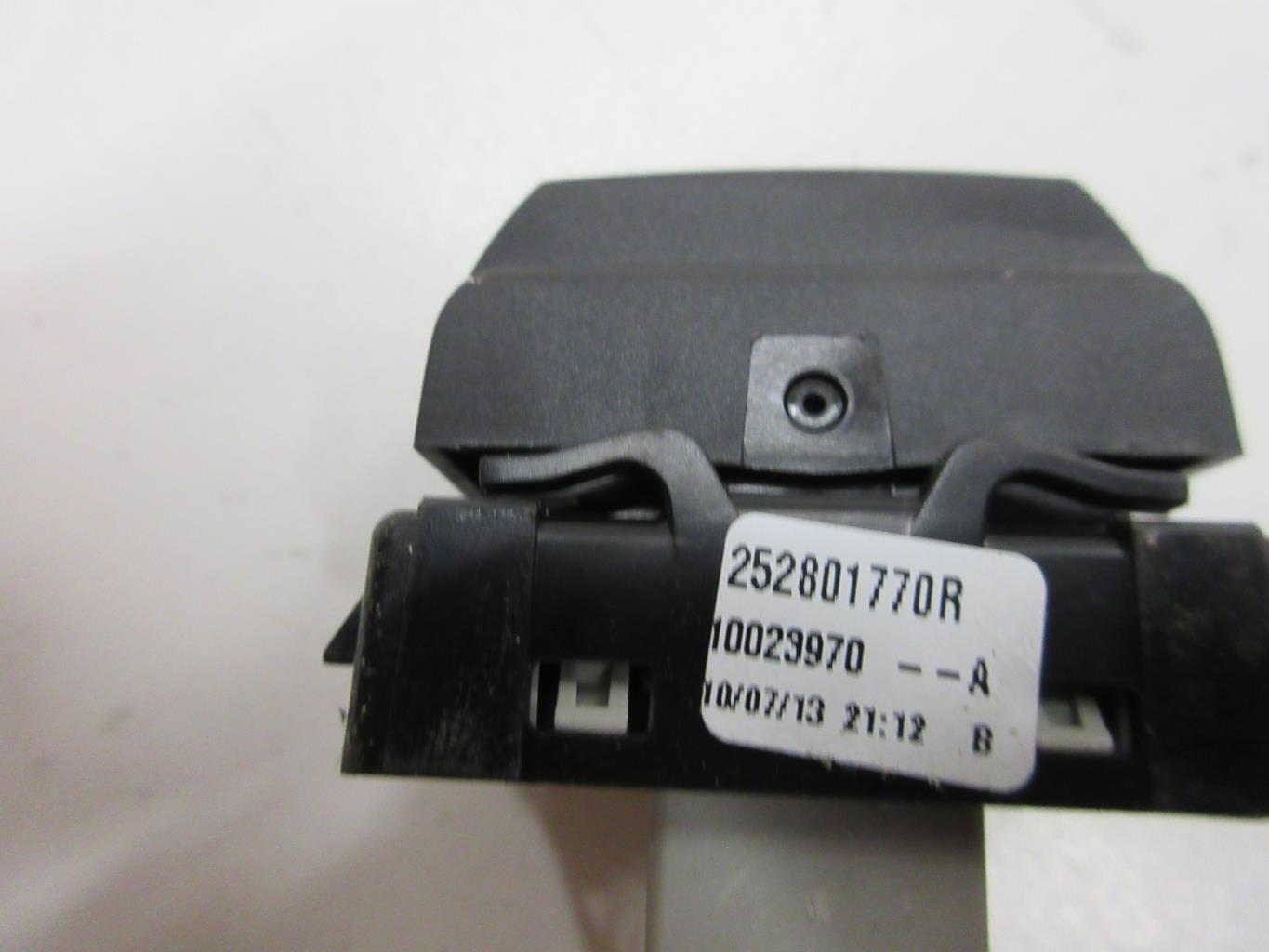 Botón/Interruptor RENAULT ZOE 1 Electricidad - 1