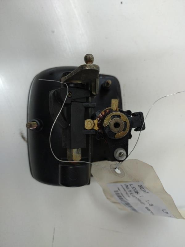 Actionneur serrure coffre SEAT LEON 1 Diesel - 1