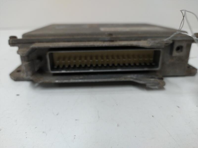 Calculateur CITROEN SAXO PHASE 1 Essence - 1