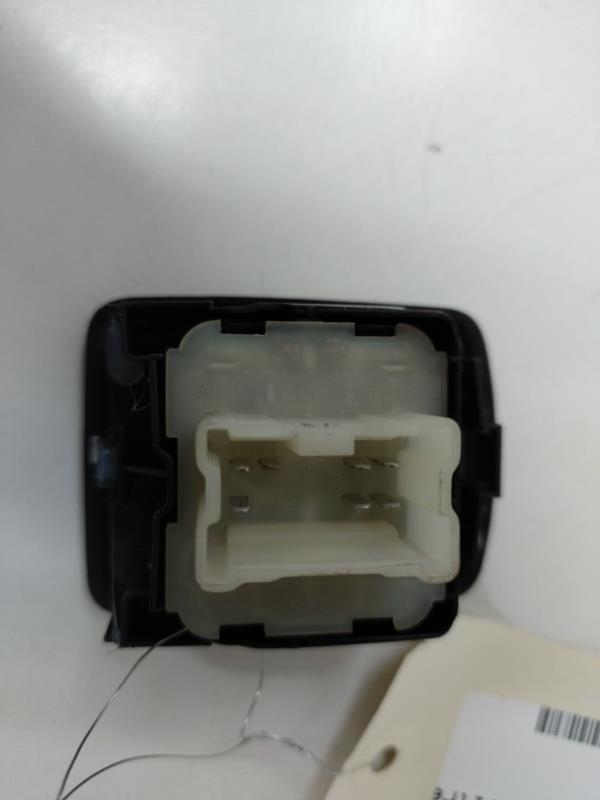 Interruttore lavacristalli anteriore sinistro RENAULT TRAFIC 3 COURT PHASE 1 Diésel - 1