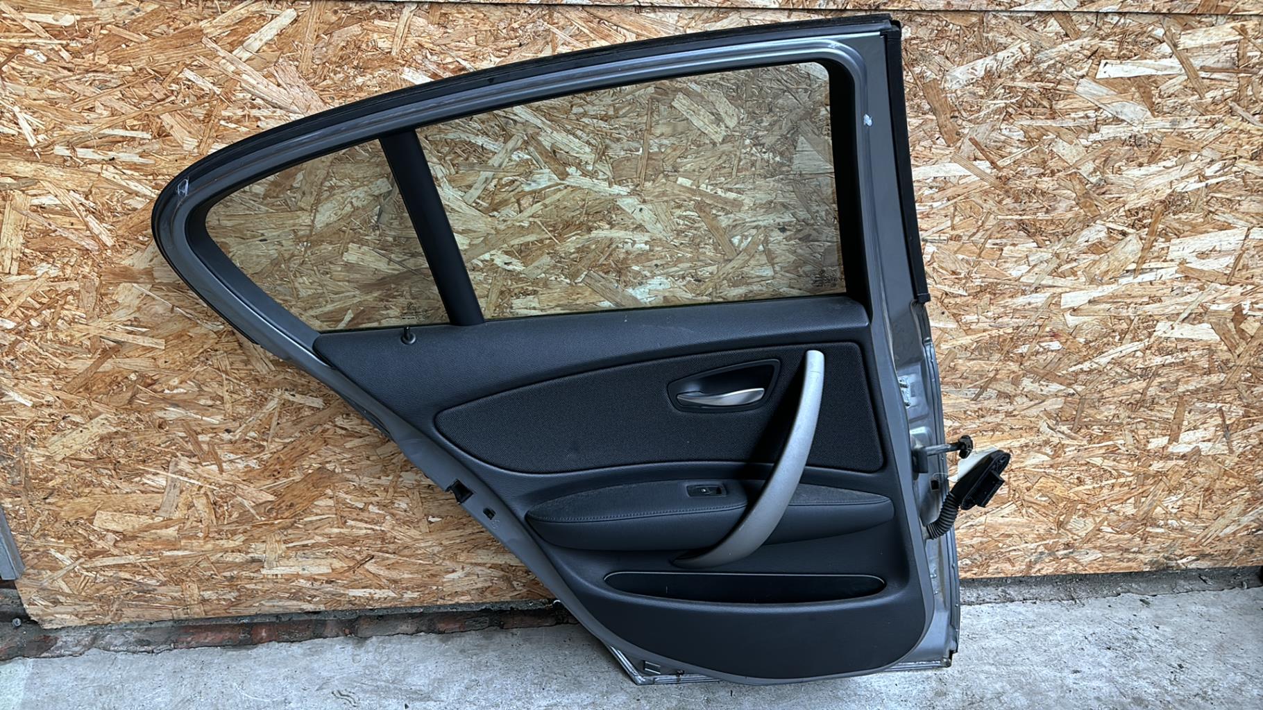 Portiera posteriore sinistra BMW SERIE 1 E87 PHASE 2 Diésel - 1