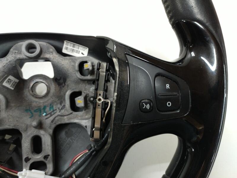 Volant RENAULT CLIO 4 PHASE 1 Diesel - 1