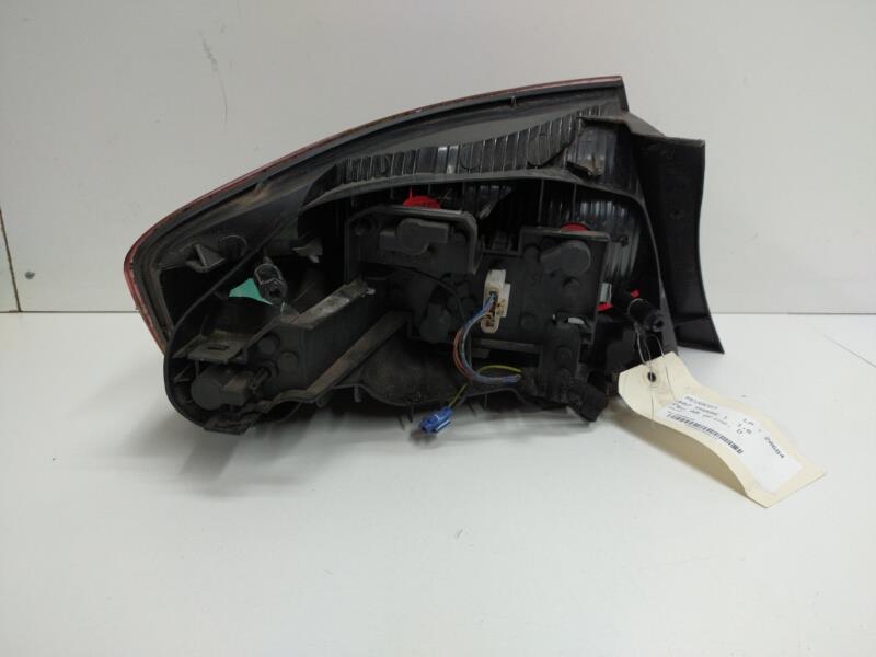 Fanale posteriore principale destro (luci) PEUGEOT 407 PHASE 1 Diésel - 1