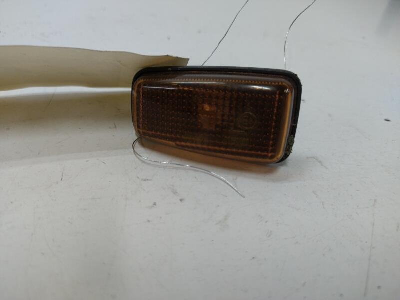 Ripetitore lampeggiante anteriore sinistro (Luci) PEUGEOT 106 PHASE 2 Gasolina - 1