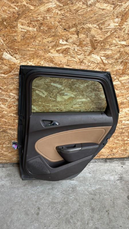 Portiera posteriore destra OPEL ASTRA J SPORTS TOURER PHASE 1 BREAK Diésel - 1