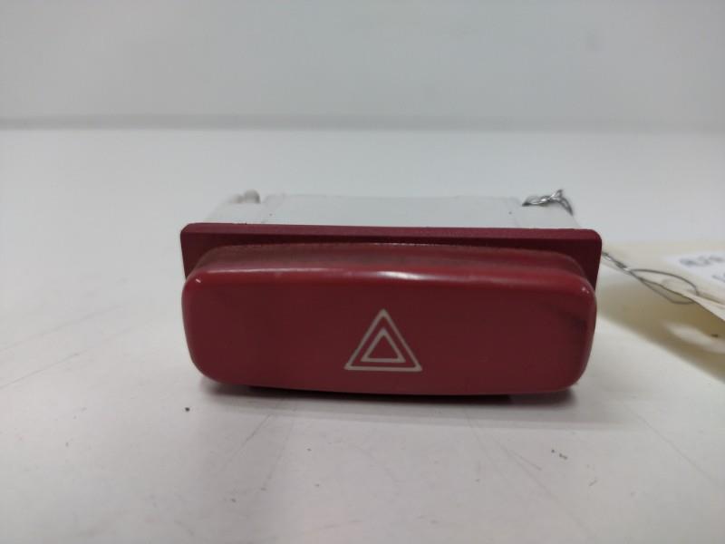 Bouton de warning ALFA ROMEO 147 PHASE 1 Diesel - 1