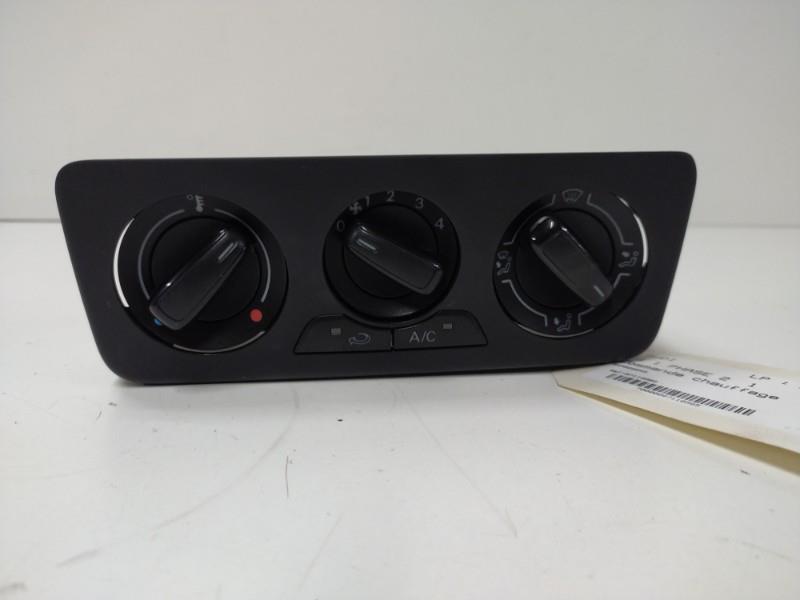 Commande chauffage AUDI A1 1 PHASE 2 Essence - 1