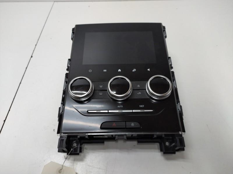 Ecran GPS RENAULT MEGANE 4 PHASE 2 Diesel - 1
