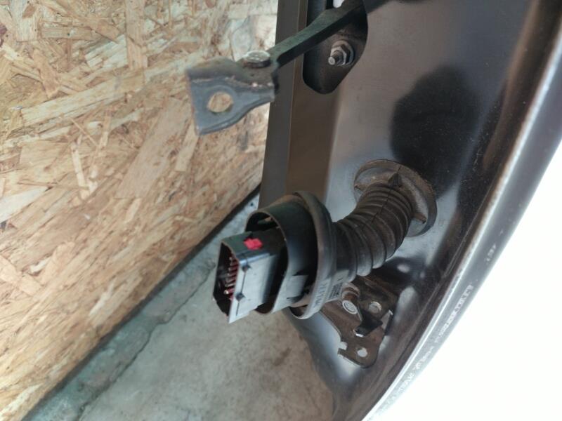 Portiera posteriore sinistra CITROEN C3 2 PHASE 1 Diésel - 1