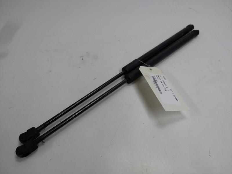 Verin de coffre AUDI A1 1 PHASE 2 Essence - 1
