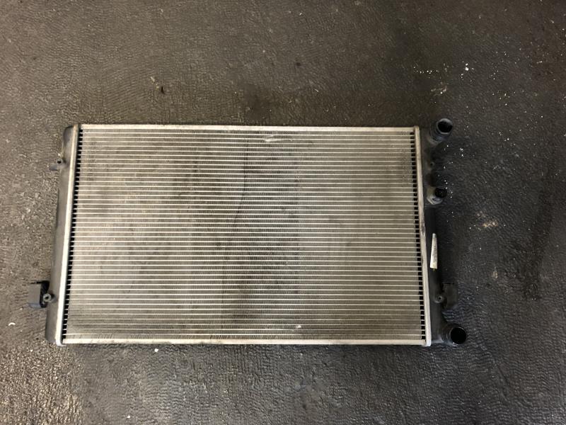 Radiateur eau VOLKSWAGEN GOLF 4 Diesel - 1