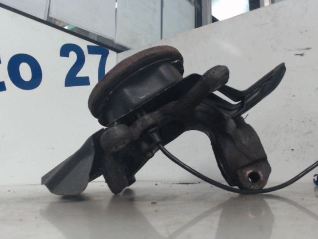 Moyeu avant gauche BMW SERIE 3 E46 Diesel - 1