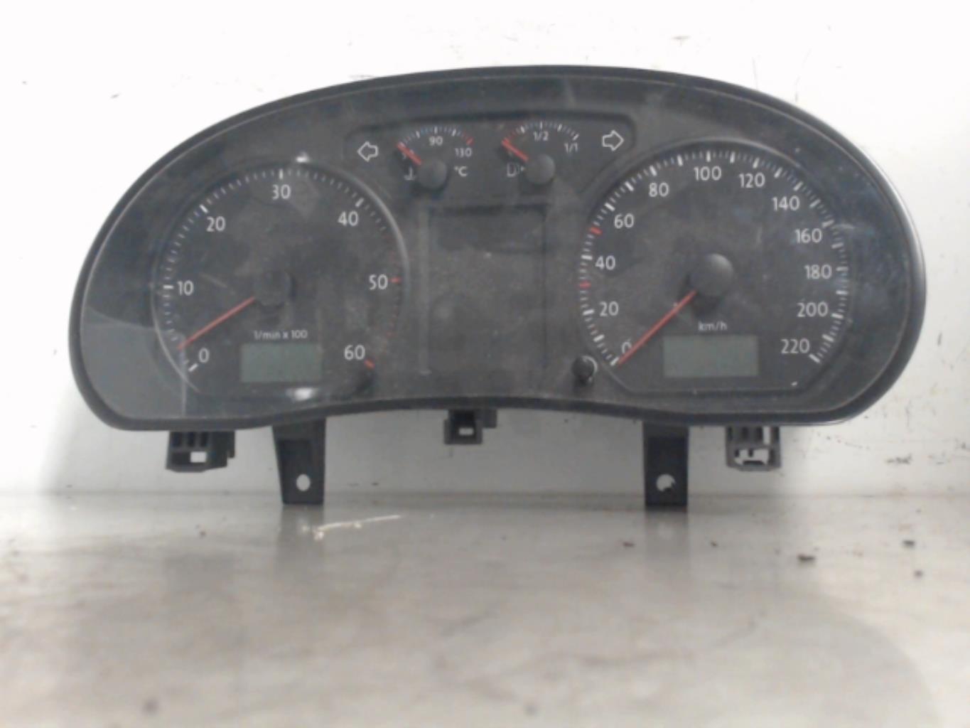 Compteur VOLKSWAGEN POLO 4 PHASE 2  - 1