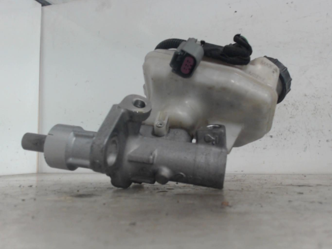 Maitre cylindre (freinage) OPEL ASTRA J PHASE 1 Diesel - 1