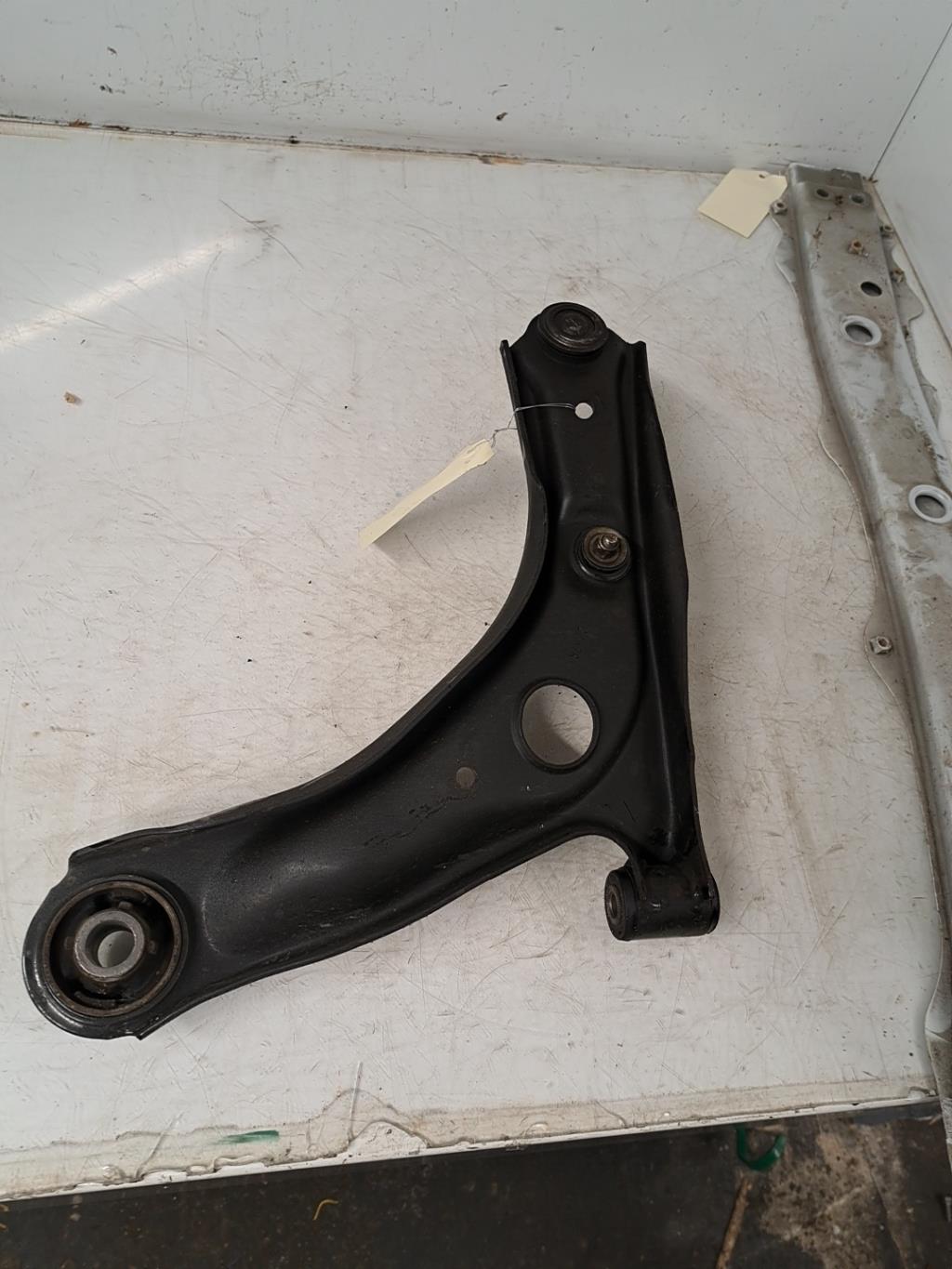 Triangle avant droit CITROEN C1 2 Essence - 1