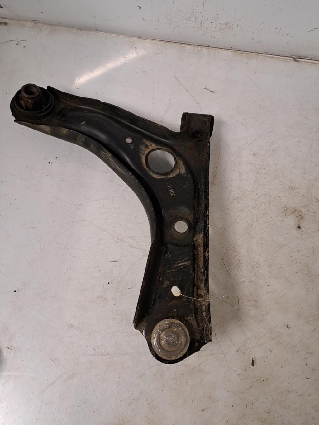 Triangle avant gauche CITROEN C1 1 PHASE 2 Essence - 1