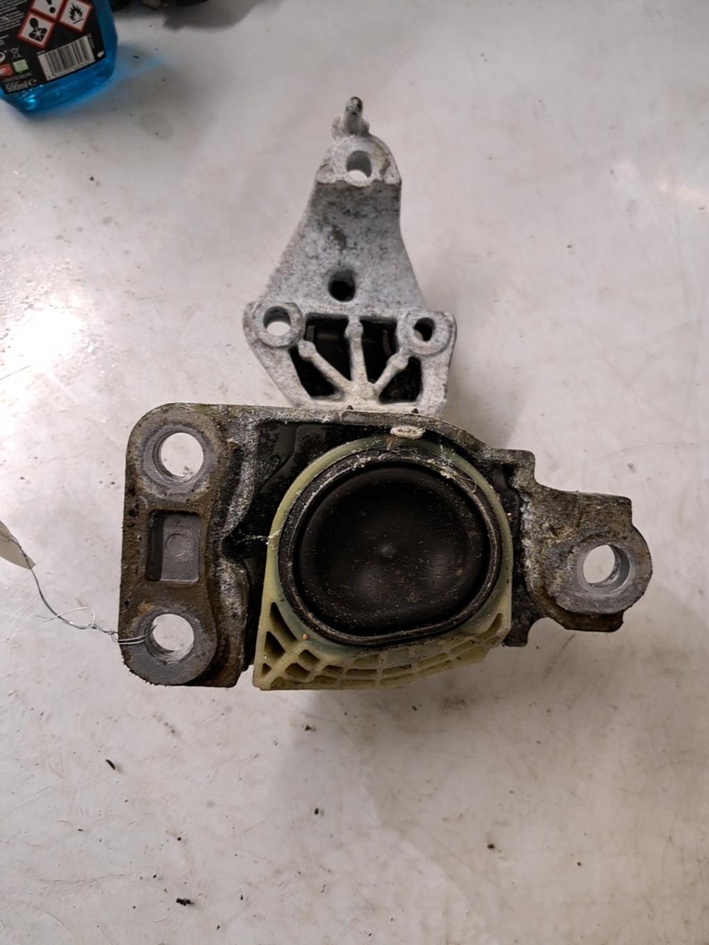 Support moteur gauche RENAULT MEGANE 3 PHASE 1 Diesel - 1