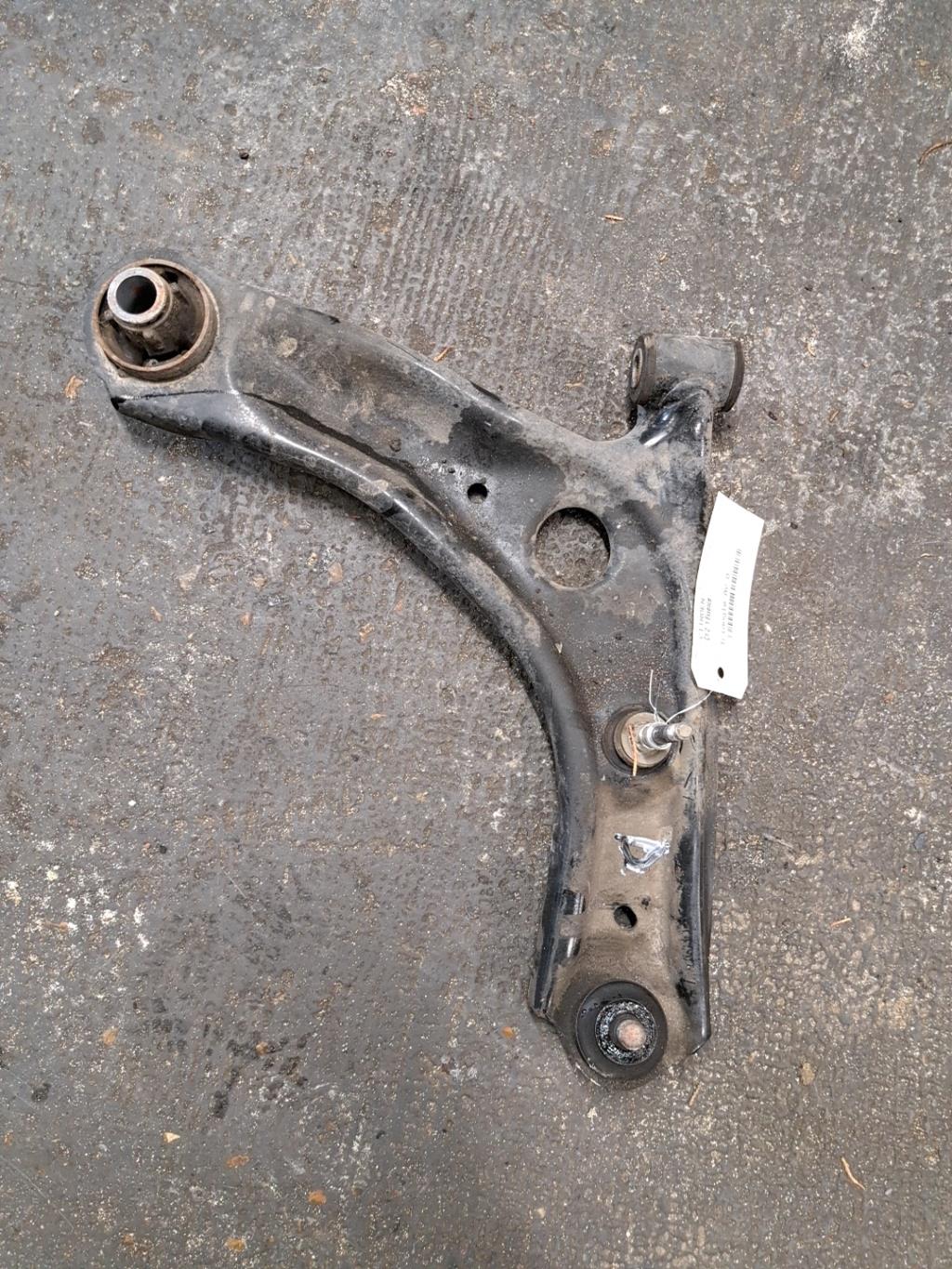Triangle avant droit CITROEN C1 2 Essence - 1